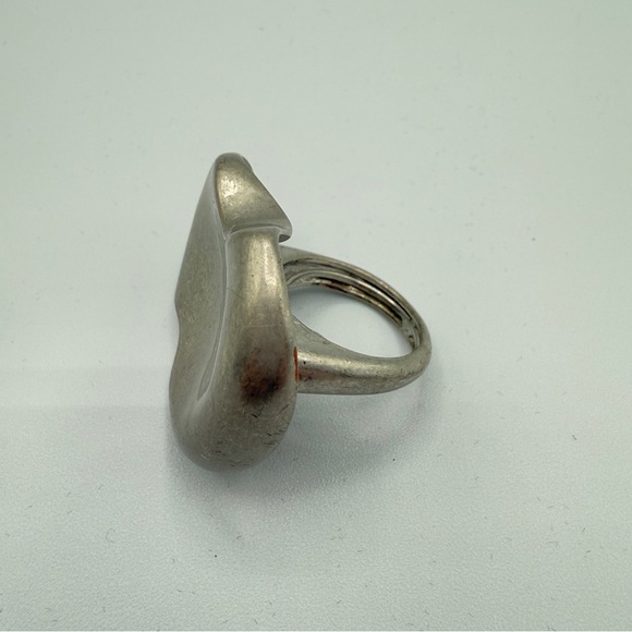 Modernist Abstract Silver Tone Ring - Picture 4 of 14